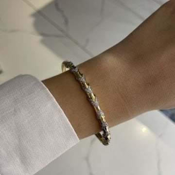 İthal İki Renkli Taş Detaylı Tasarım Kelepçe Bileklik Celia