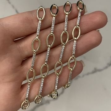 İthal Taş Detaylı Tasarım Zincir Bileklik Lovisa