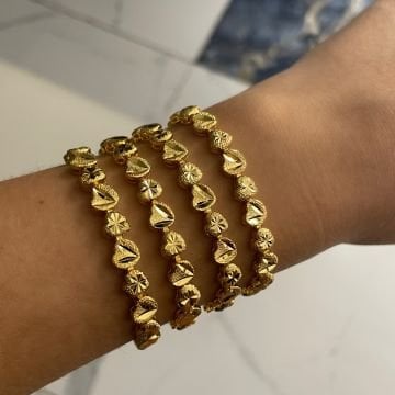 Kalpli Lazer Kesim Bileklik Gracie