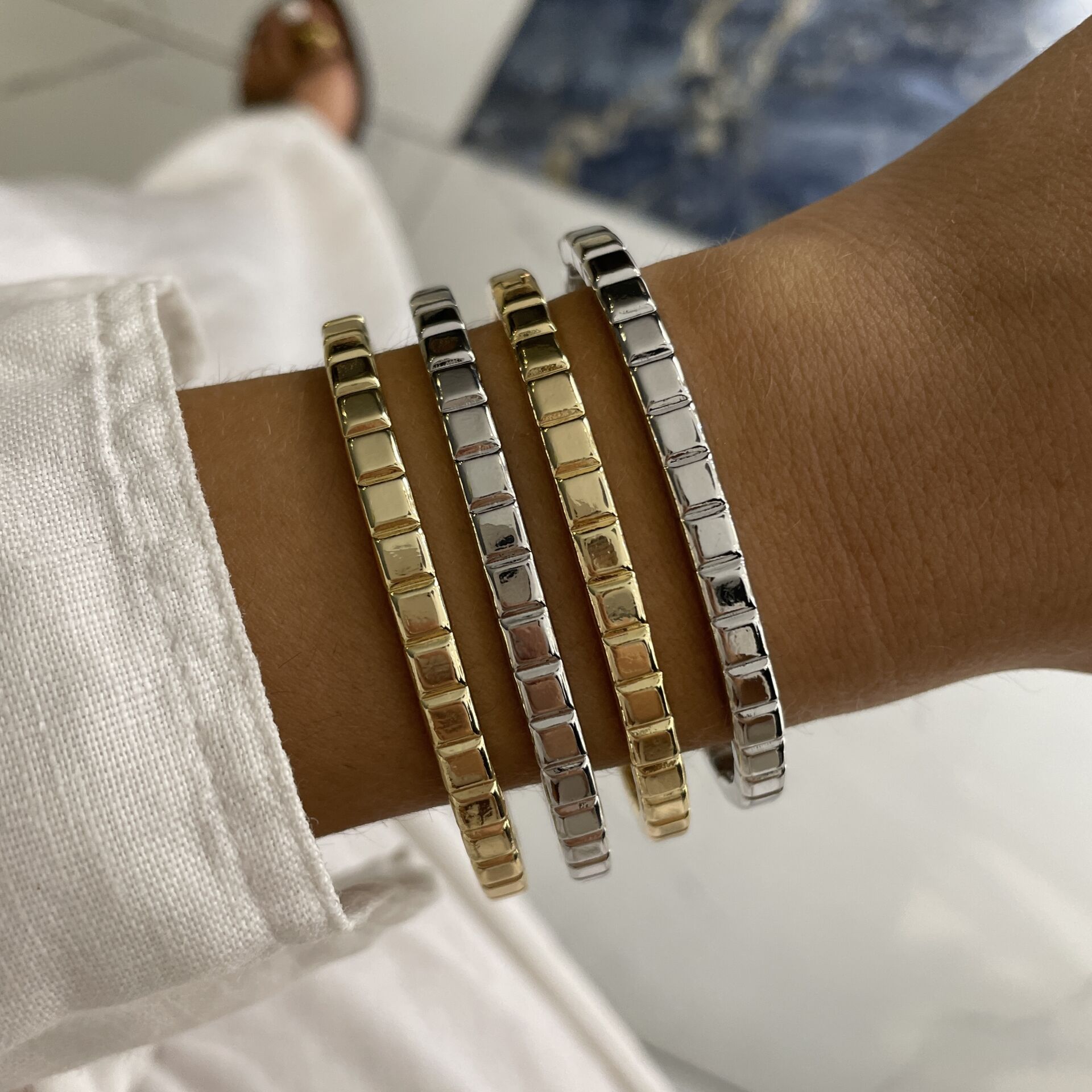 İthal Kelepçe Bileklik Lipa