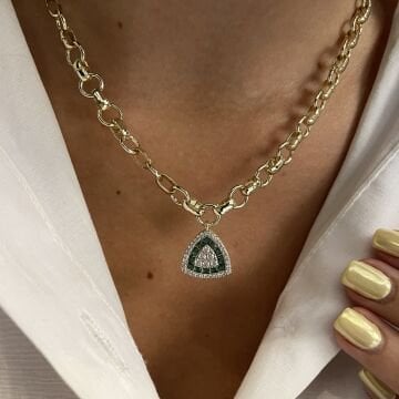 İthal Renkli Taşlı Üçgen Tasarımlı Kolye Coline