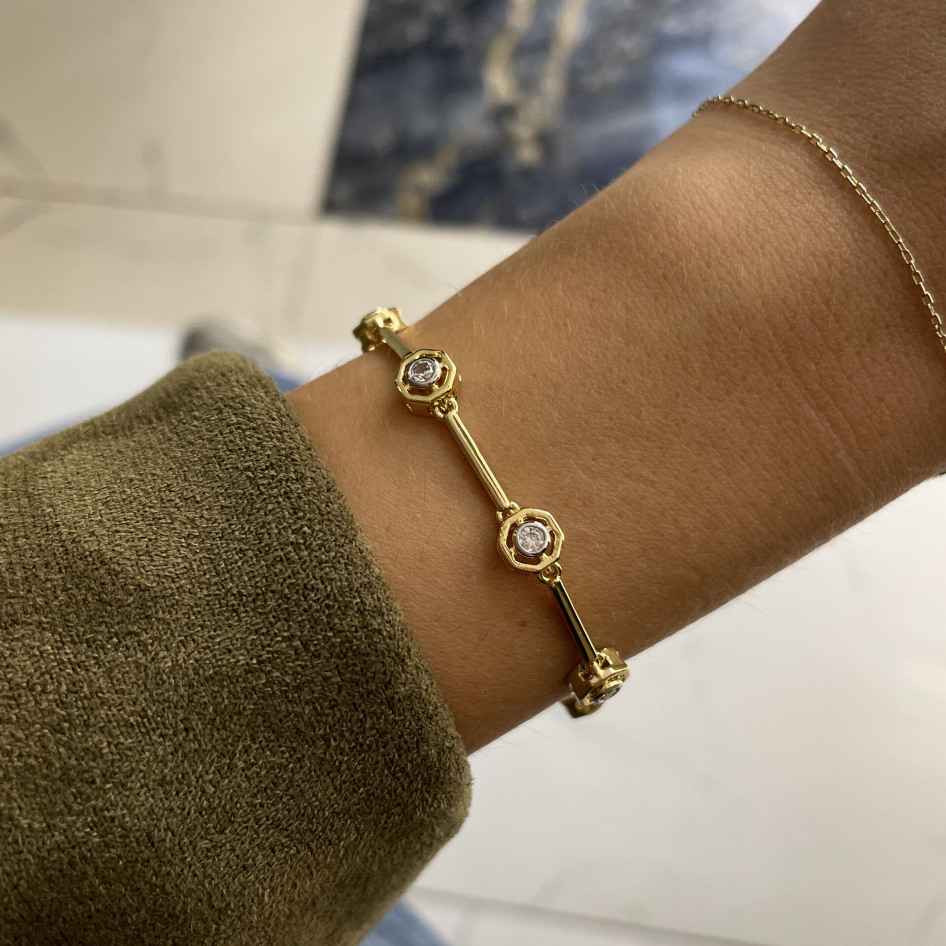 İthal Taşlı Tasarım Bileklik Aura