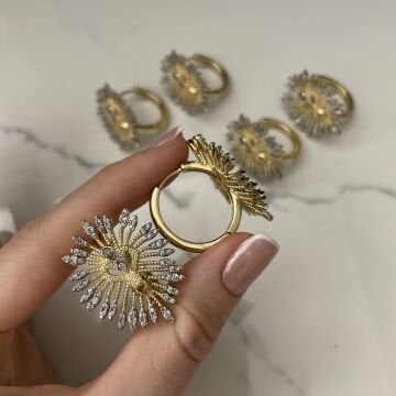 İthal Taşlı Tasarım Aslan Küpe Leonis