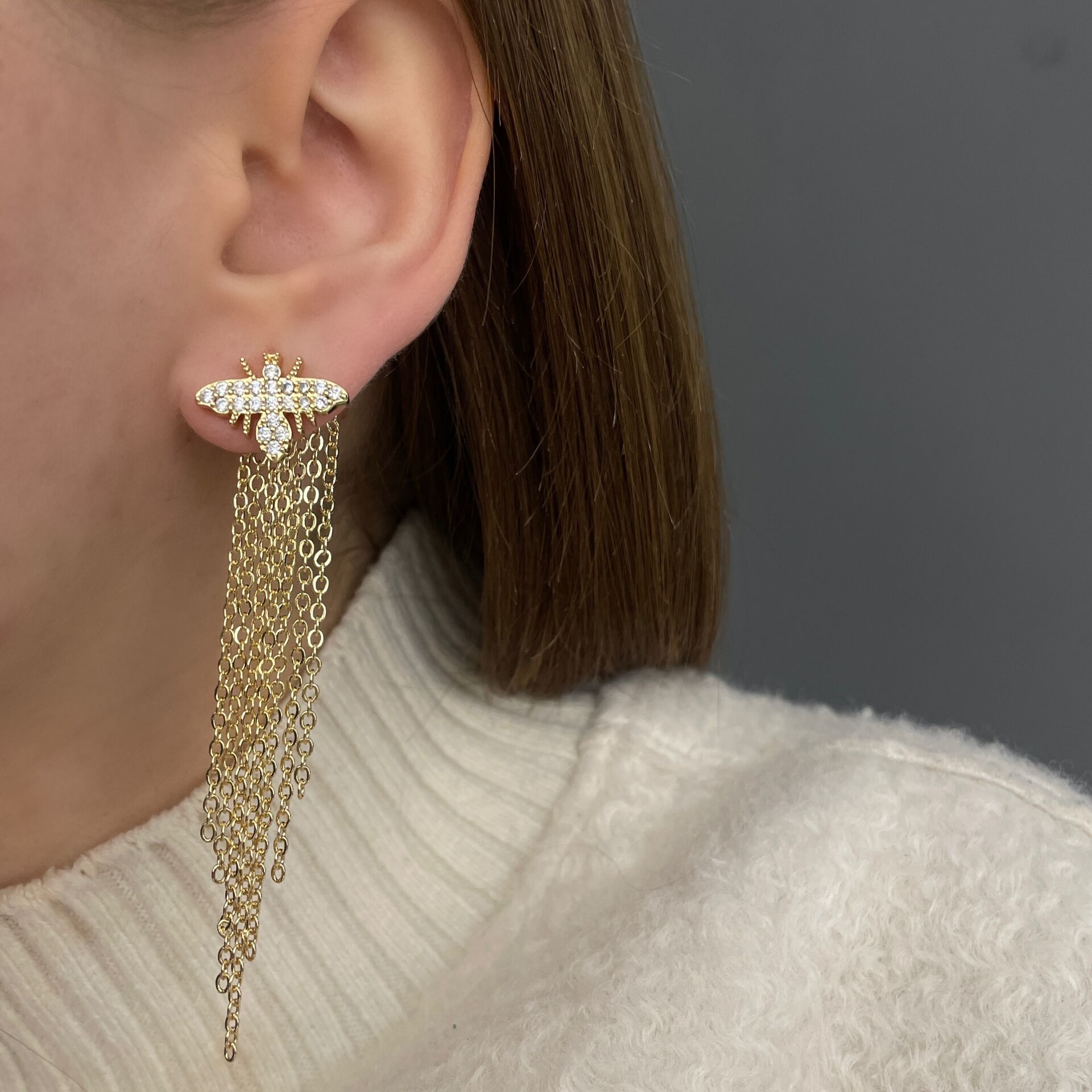 İthal Zincirli Sallantılı Taşlı Arı Küpe