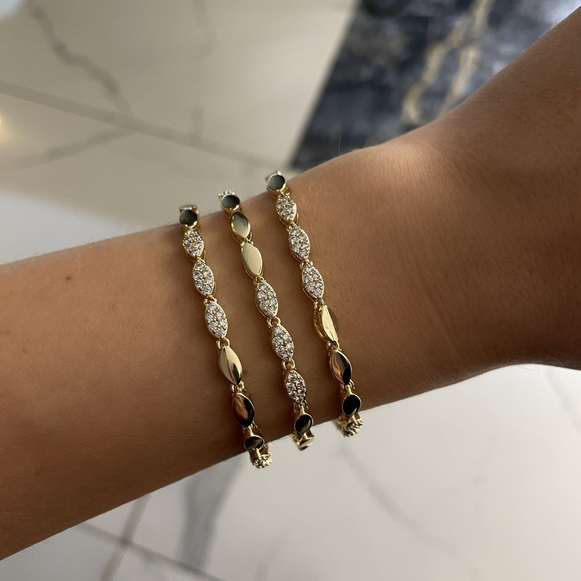 İthal Taşlı Tasarım Bileklik