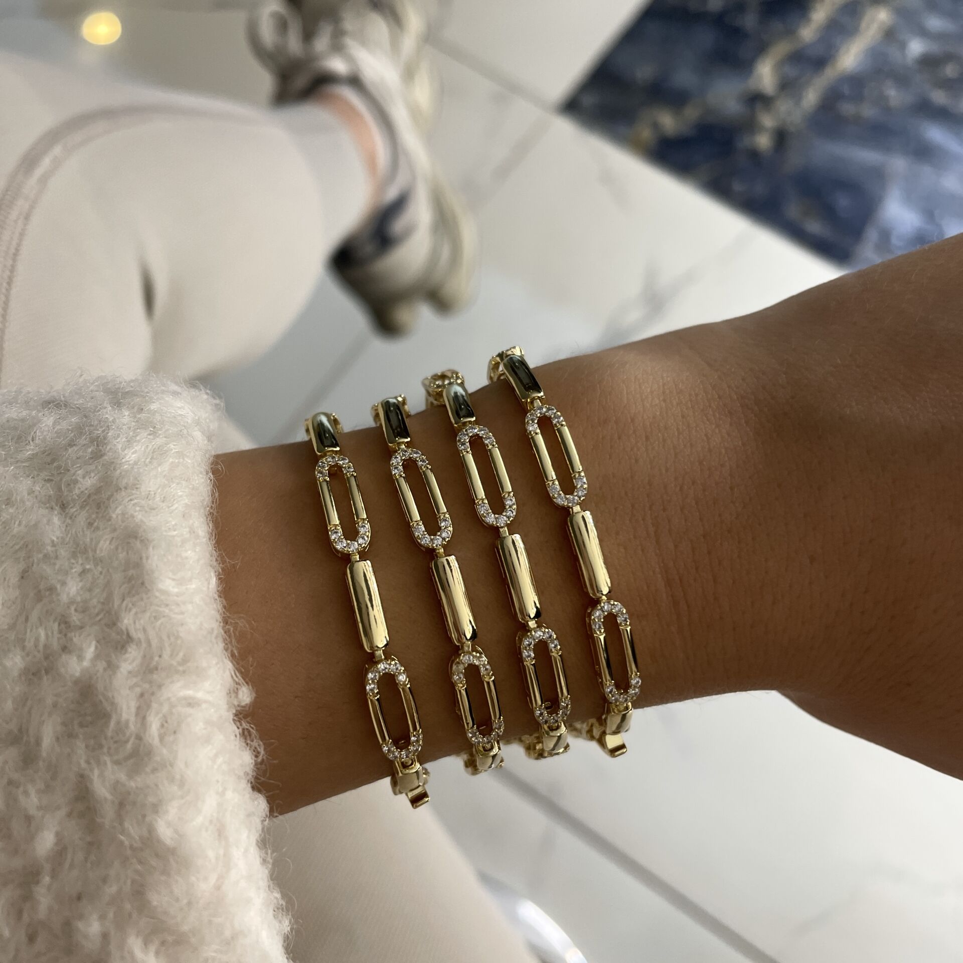 İthal Taşlı Tasarım Bileklik Eloria