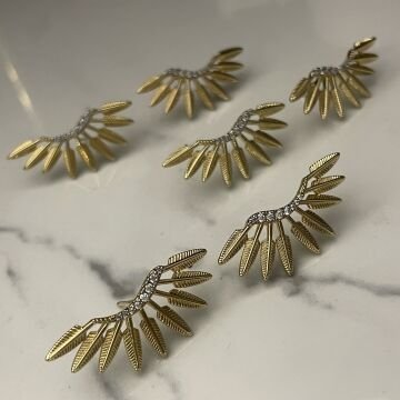 İthal Taş Detaylı Tasarım Yaprak Küpe