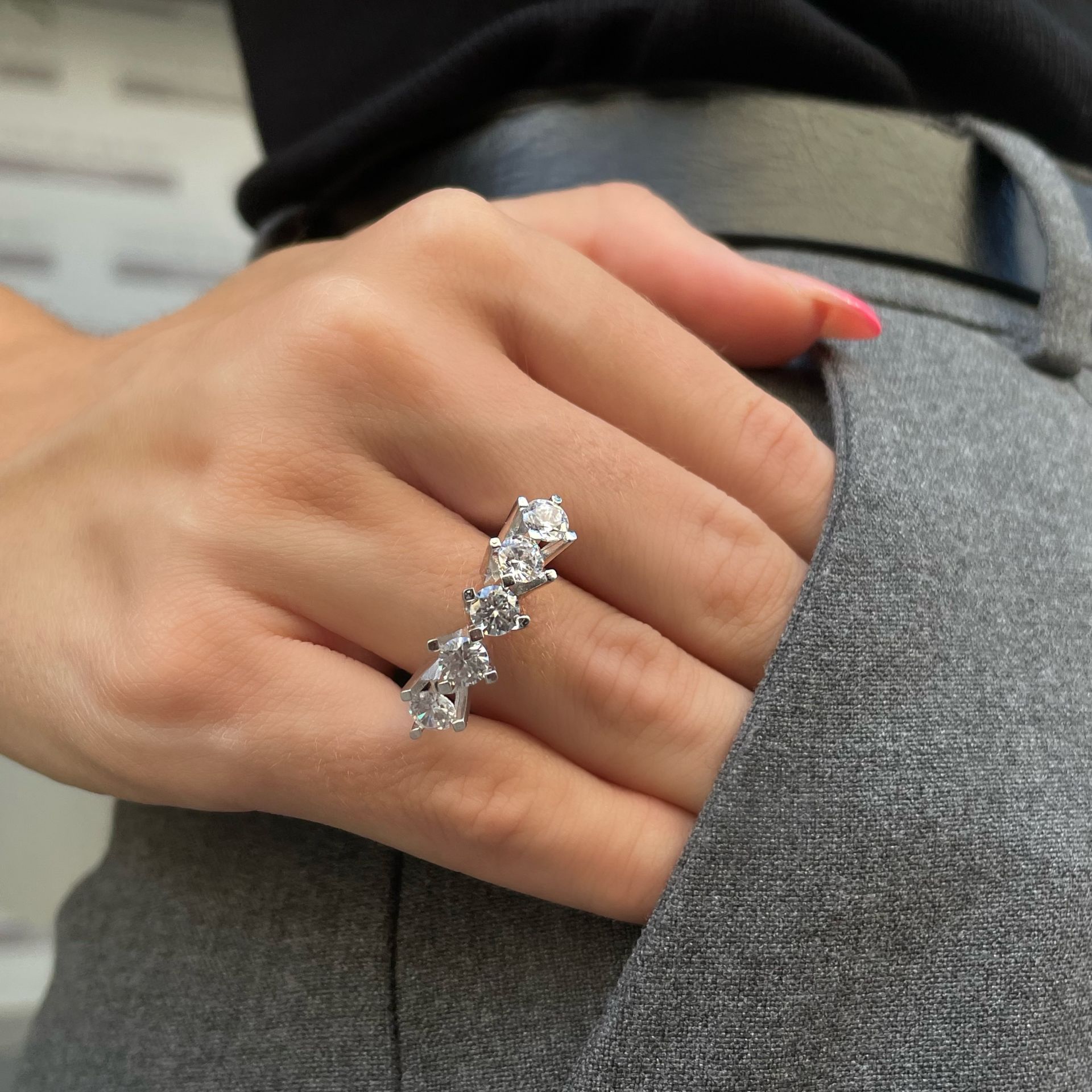 925 Ayar Gümüş Swarovski Beş Taşlı Yüzük Matilde
