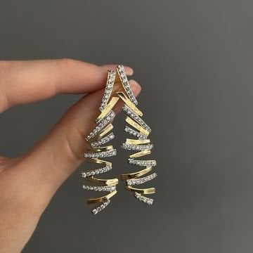 İthal İki Renkli Taş Detaylı Tasarım Küpe