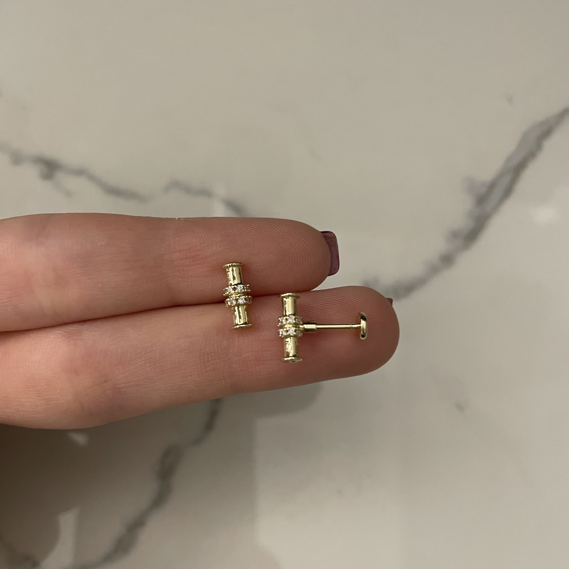 Cerrahi Çelik Taş Detaylı Piercing