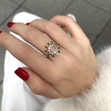925 Ayar Gümüş İthal Baget Yeşil Taşlı Yüzük Green Flower