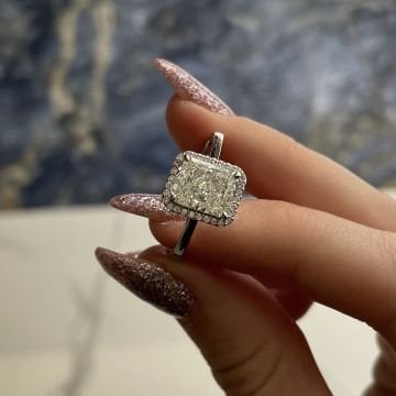 925 Ayar Gümüş Kare Baget Taşlı Mozanite Yüzük