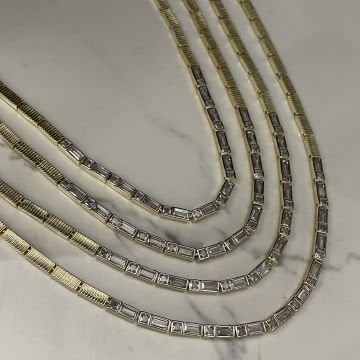 İthal İki Renkli Baget Taşlı Tasarım Kolye Goldie