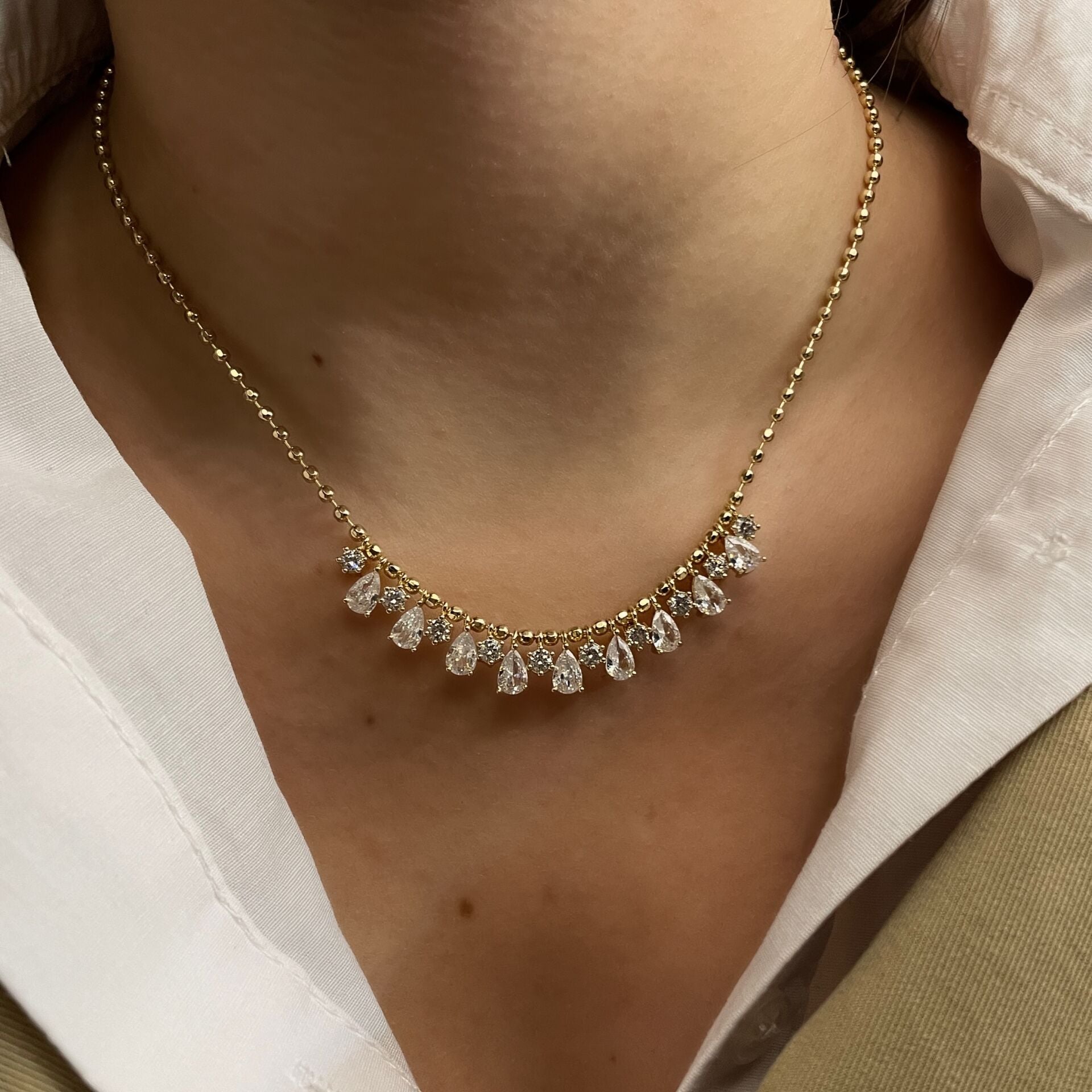 İthal Taşlı Tasarım Kolye