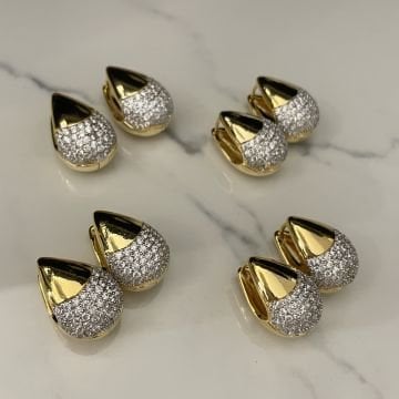 İthal Taş Detaylı Damla Model Küpe Molly