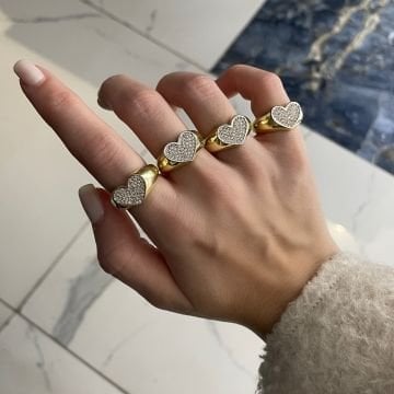 925 Ayar Gümüş İthal Taşlı Kalp Yüzük Della