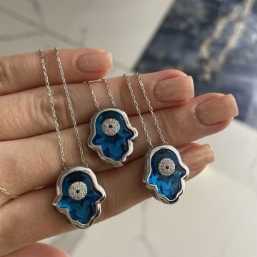 925 Ayar Gümüş Taşlı Cam Göz Fatma Ana Eli Kolye Ayla