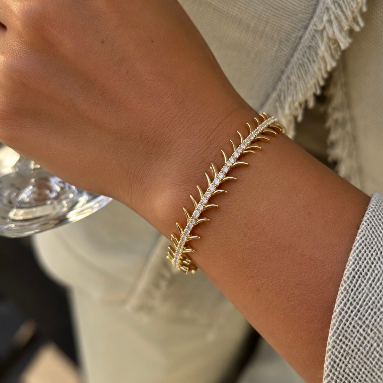 Taşlı Ithal Kılçık Model Bileklik Zodiac
