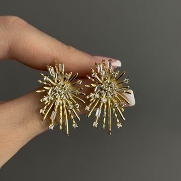925 Ayar Gümüş İthal Taşlı Tasarım Yıldız Küpe