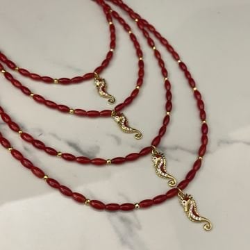 925 Ayar Gümüş Mercan Taşlı Tasarım Deniz Atı Kolye