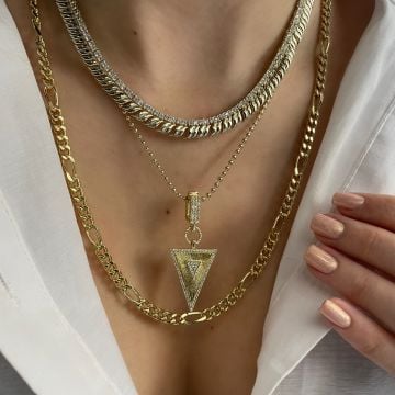 İthal Taş Detaylı Tasarım Üçgen Model Kolye Briella