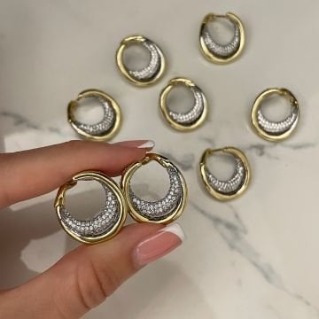İthal İki Renkli Taşlı Tasarım Küpe Kiera