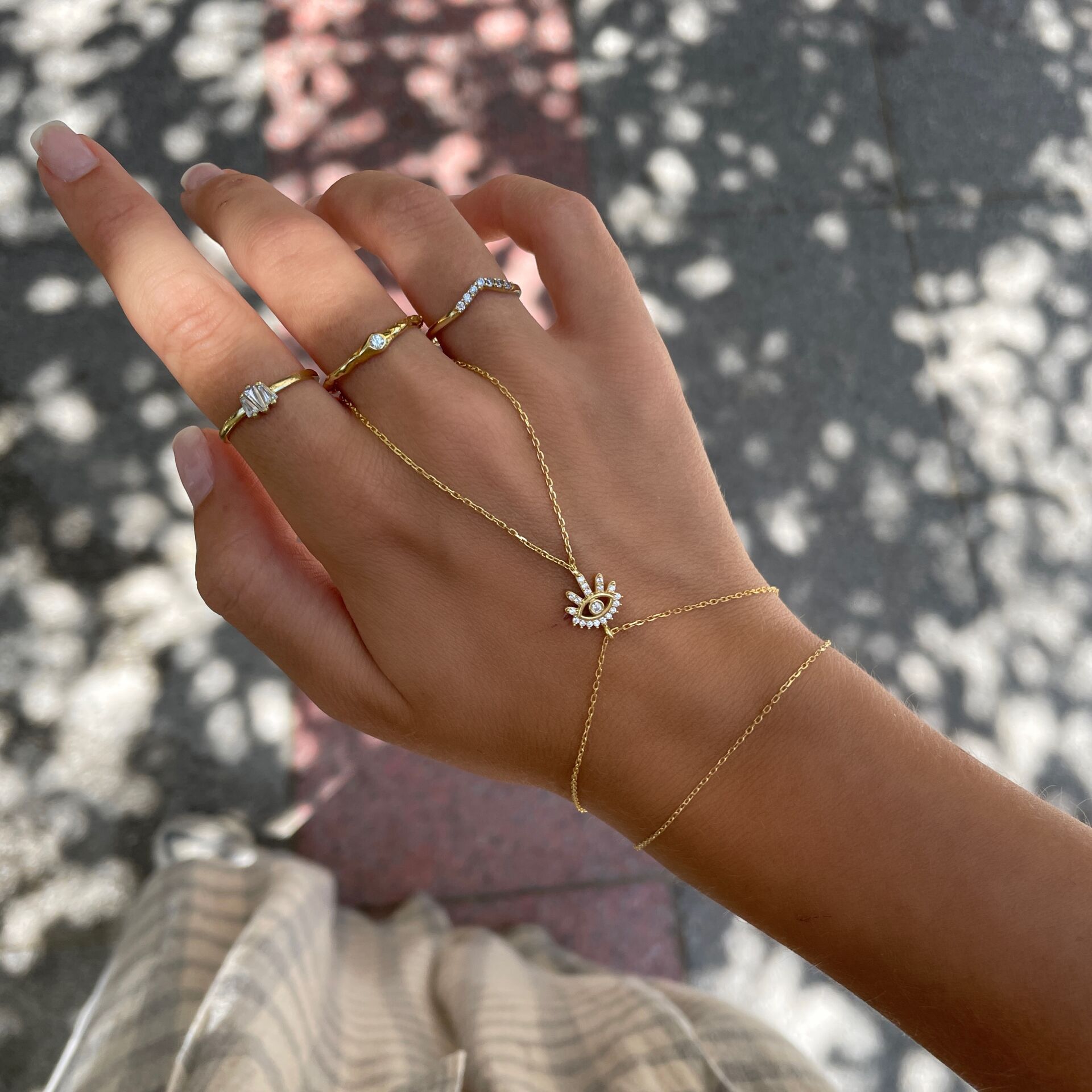 925 Ayar Gümüş İthal Taşlı Göz Şahmeran Mini Eye