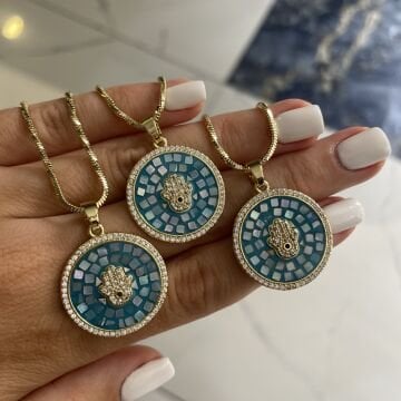 İthal Turkuaz Taşlı Tasarım Fatma Ana Eli Kolye Nora