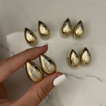 İthal Damla Model Taşlı Küpe Vega