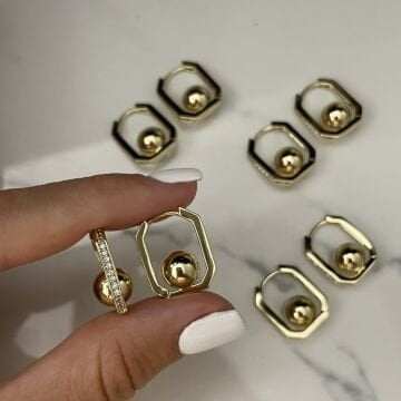 İthal Taş Detaylı Top Model Minimal Halka Küpe