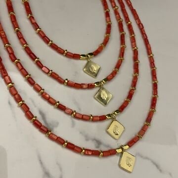 925 Ayar Gümüş Turuncu Sedef Taşlı Balık Kolye Marin