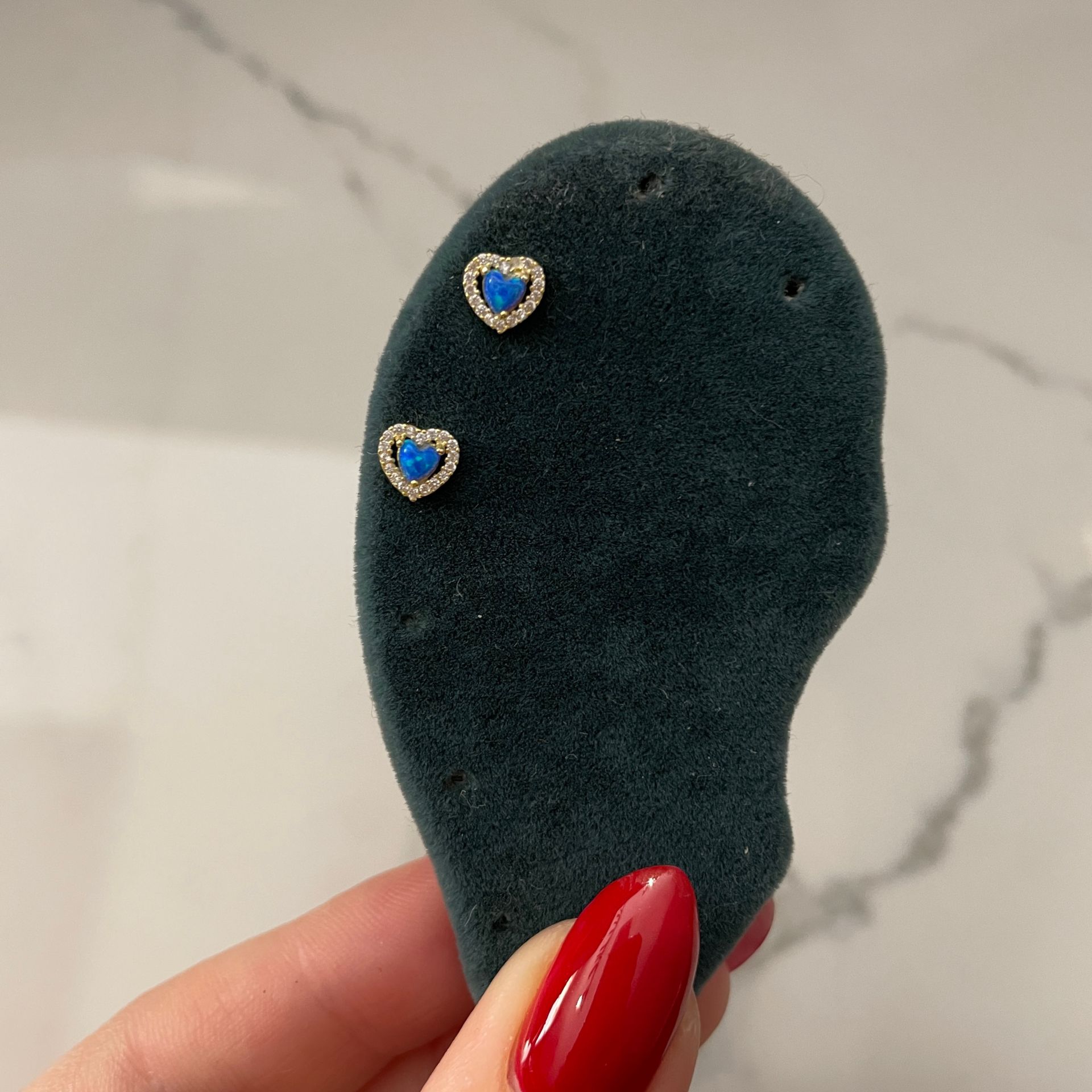 925 Ayar Gümüş Opal Taşlı Kalpli Piercing Alena