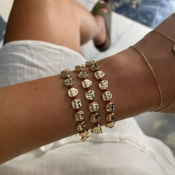 Pullu Kırmızı Taşlı Bileklik Brilla