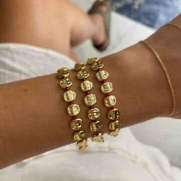Pullu Kırmızı Taşlı Bileklik Brilla