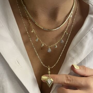 925 Ayar Gümüş İthal Taşlı Üçgen Tasarımlı Kolye Lyra