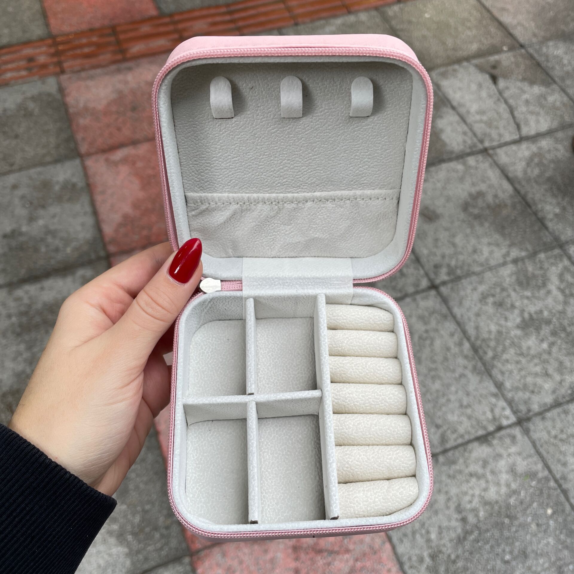 Pembe Takı Kutusu