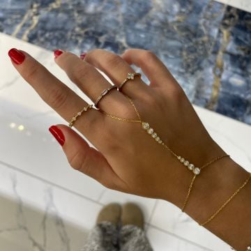 925 Ayar Gümüş İthal Sıralı Taşlı  Şahmeran Nida