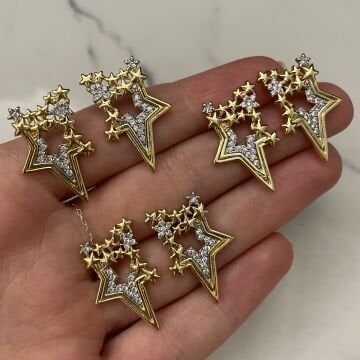 İthal Taş Detaylı Yıldız Tasarım Küpe