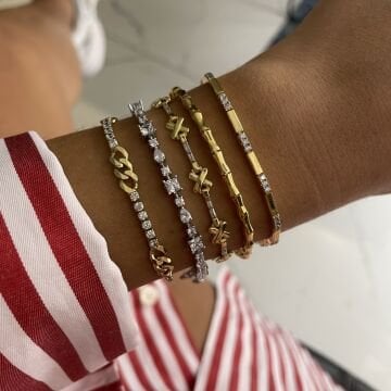 925 Ayar Gümüş İthal Taş Detaylı Tasarım Bileklik