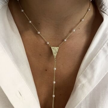 İthal İnci Detaylı Üçgen Tasarımlı Y Kolye Perla