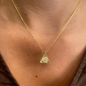 925 Ayar Gümüş İthal Taşlı Üçgen Tasarımlı Göz Kolye EvilEye