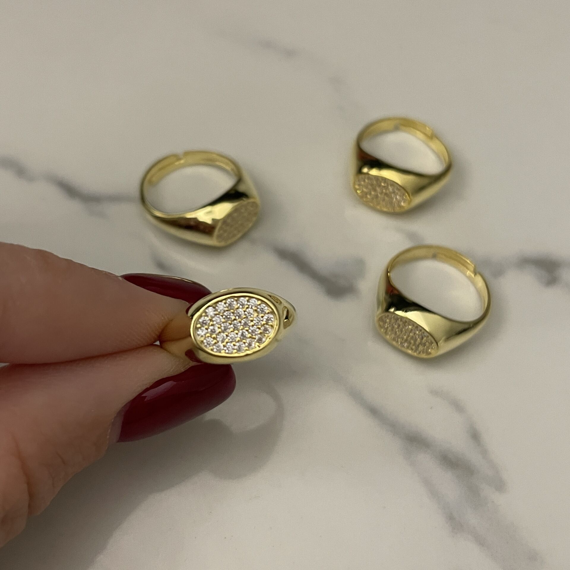 925 Ayar Gümüş İthal Taşlı Serçe Parmak Yüzük Novara