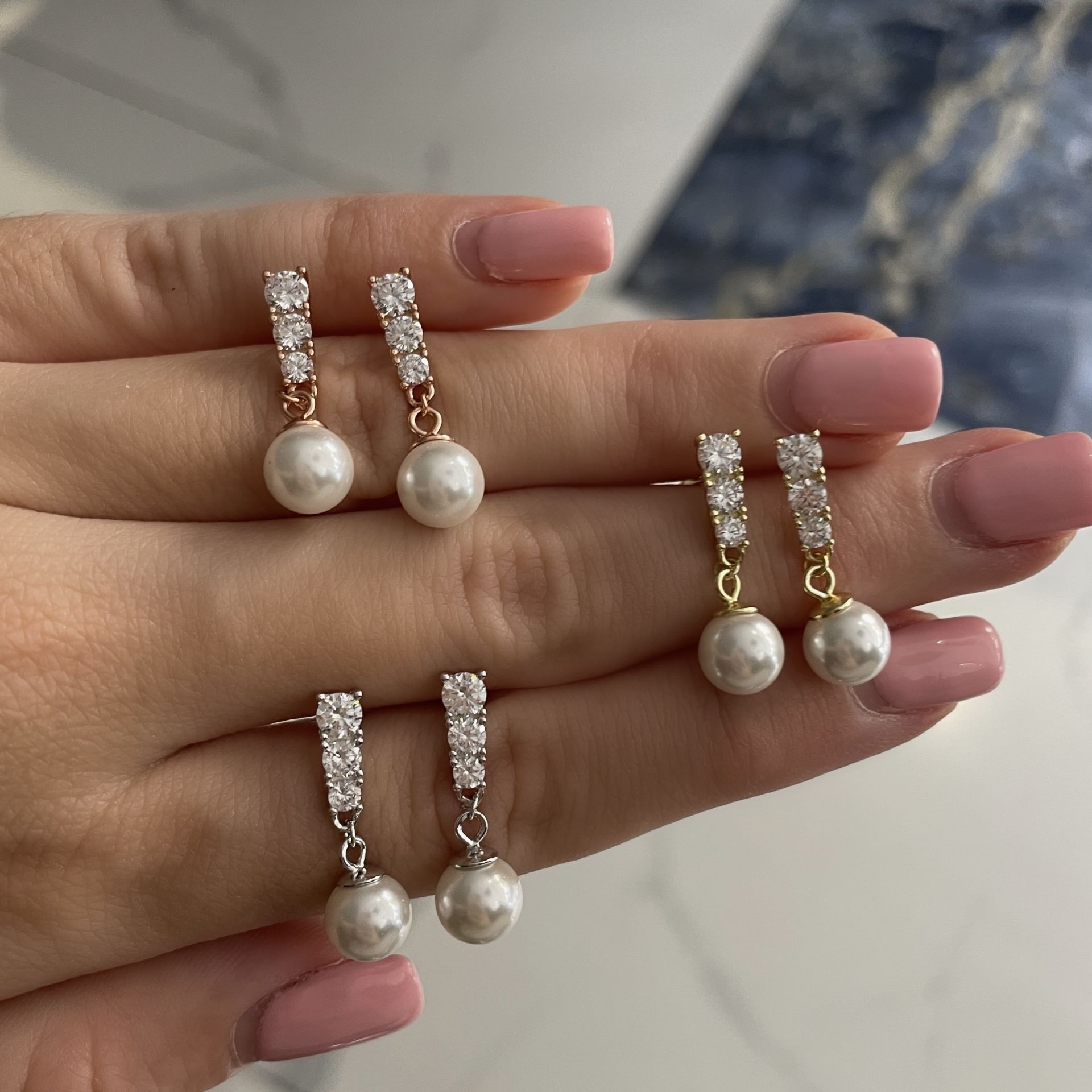 925 Ayar Gümüş İthal Taşlı İncili Küpe Adel