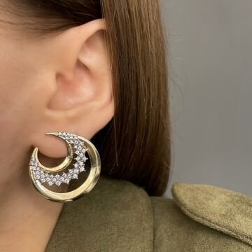 İthal Taş Detaylı Tasarım Ay Küpe