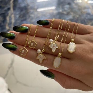 925 Ayar Gümüş İthal Tasarım Çiçek Kolye Mini Flower