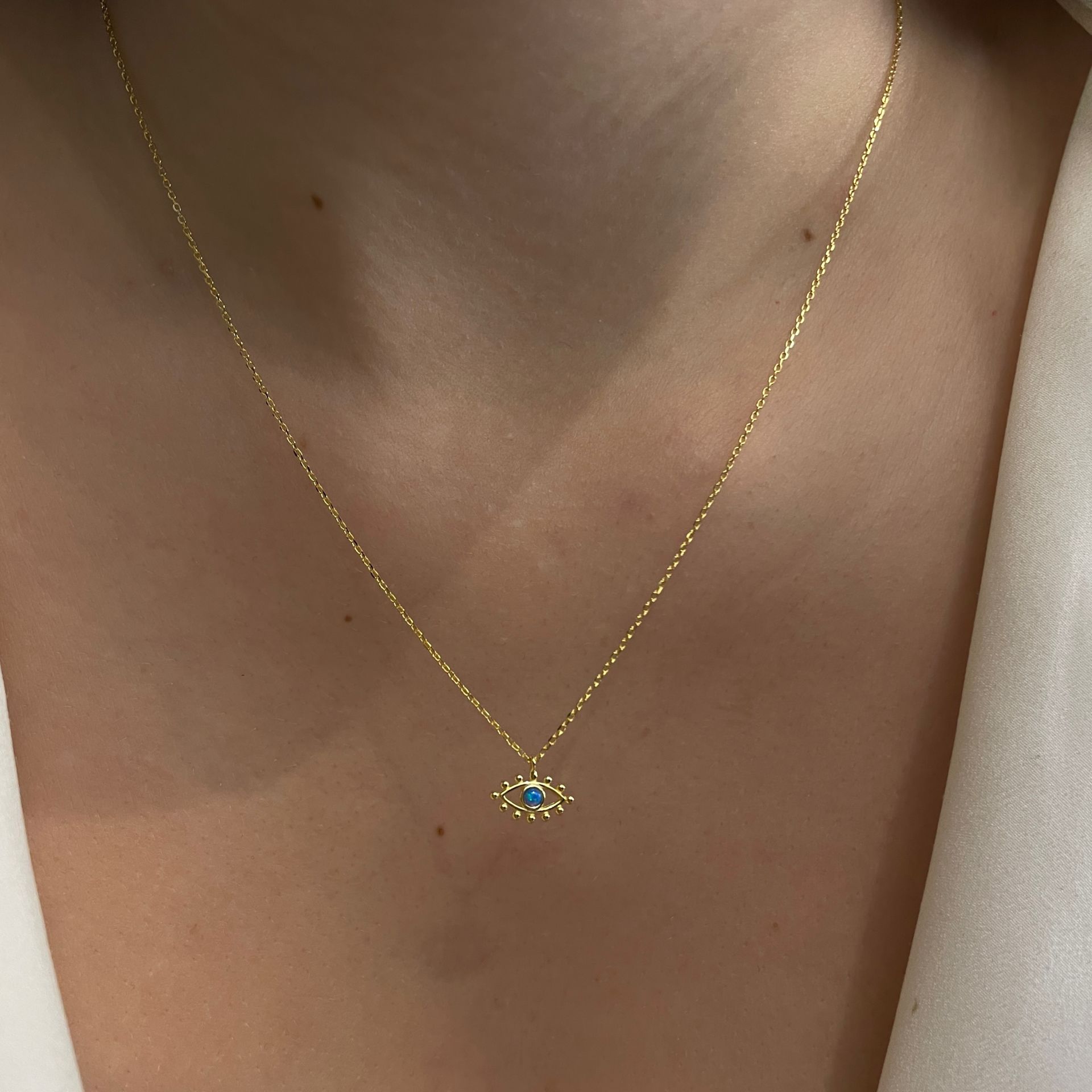 925 Ayar Gümüş Minimal Opal Taşlı Göz Kolye