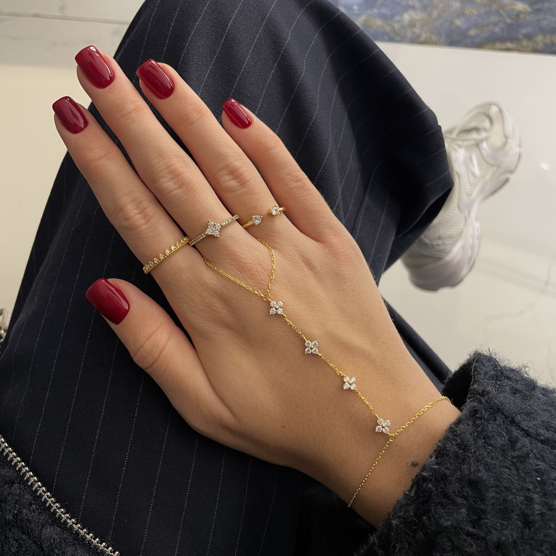 925 Ayar Gümüş İthal Taşlı Çiçek Model Şahmeran Jolie