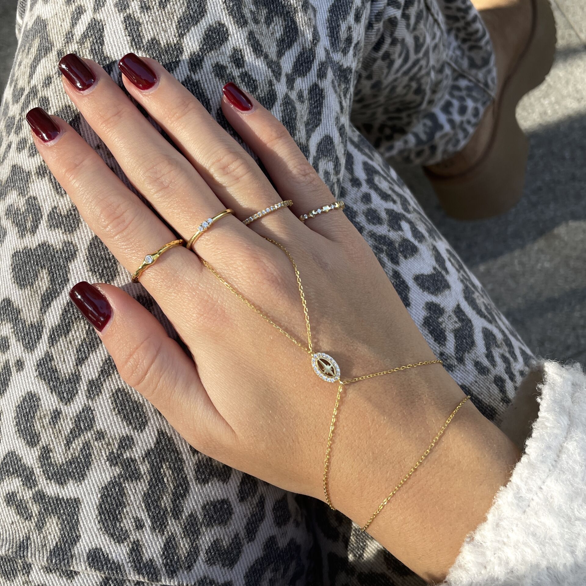 925 Ayar Gümüş Taşlı Kutup Yıldızı Şahmeran