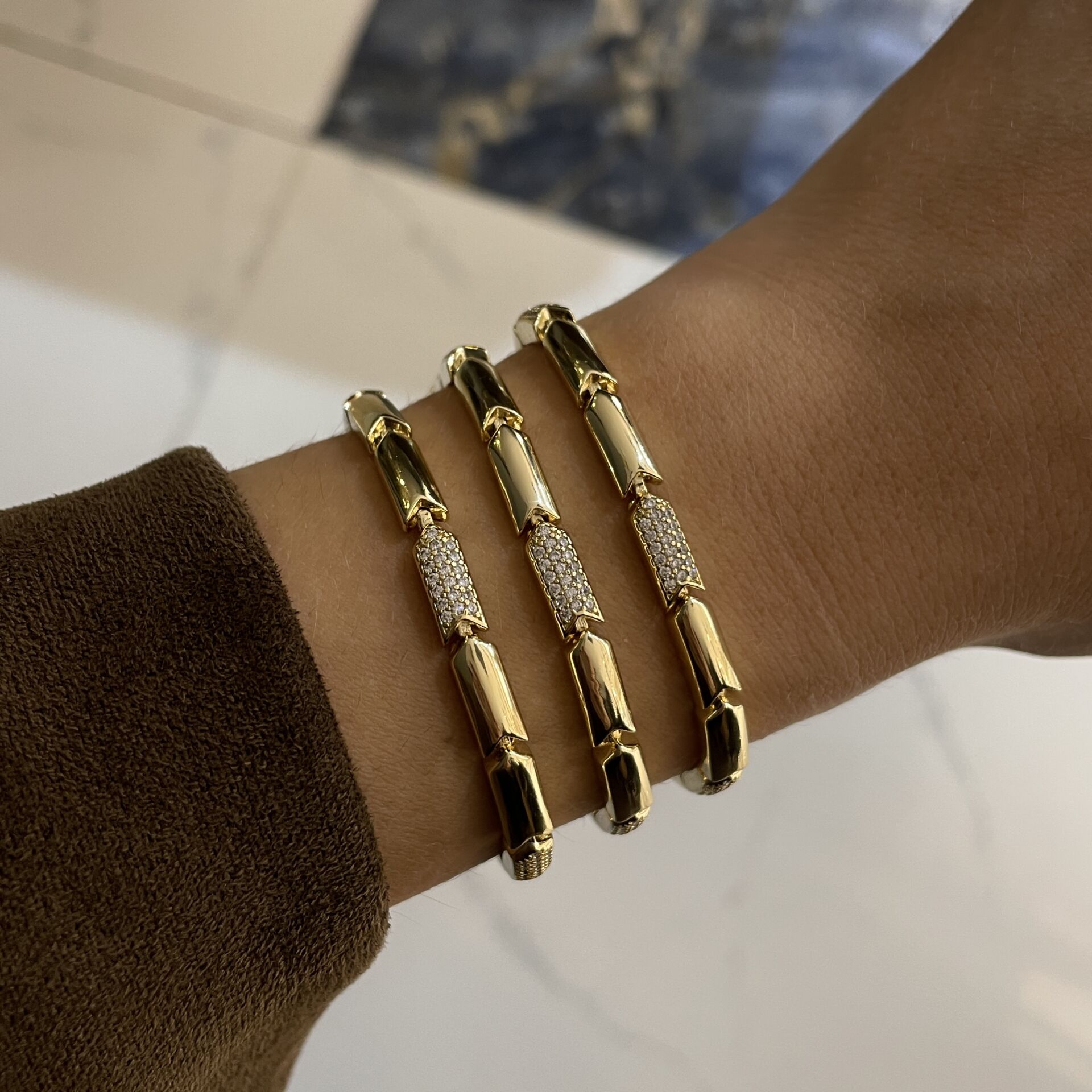 İthal Taş Detaylı Tasarım Bileklik Glow