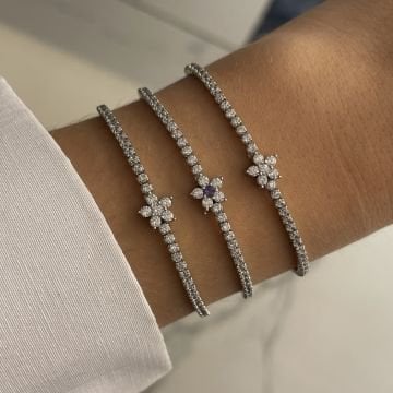 925 Ayar Gümüş İthal Çiçek Motifli Su Yolu Bileklik Lucilla